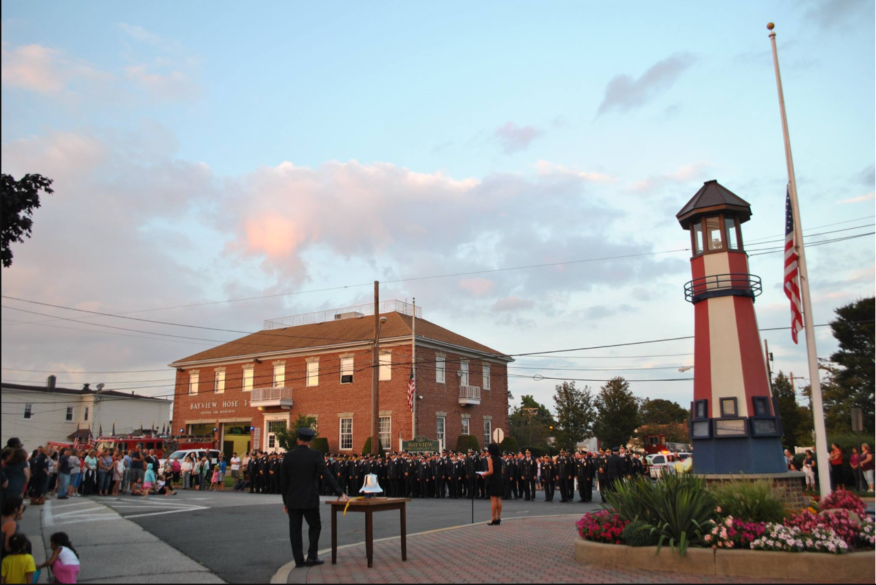 Bayview_Avenue_Memorial